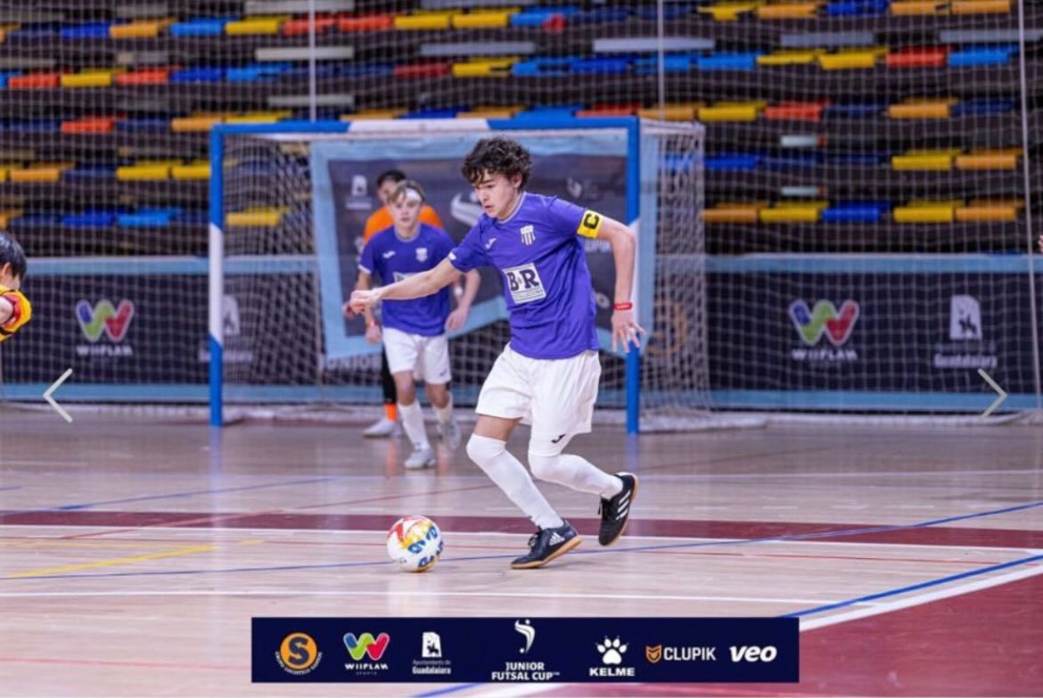 Gol Futsal player in a training session
